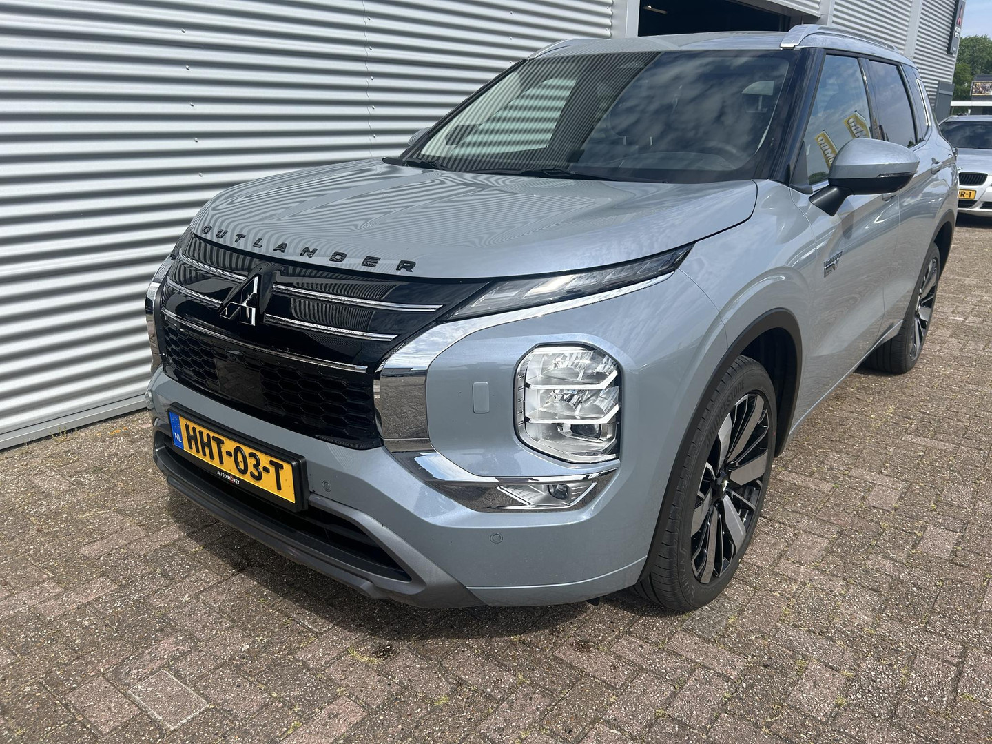 Mitsubishi Mitsubishi