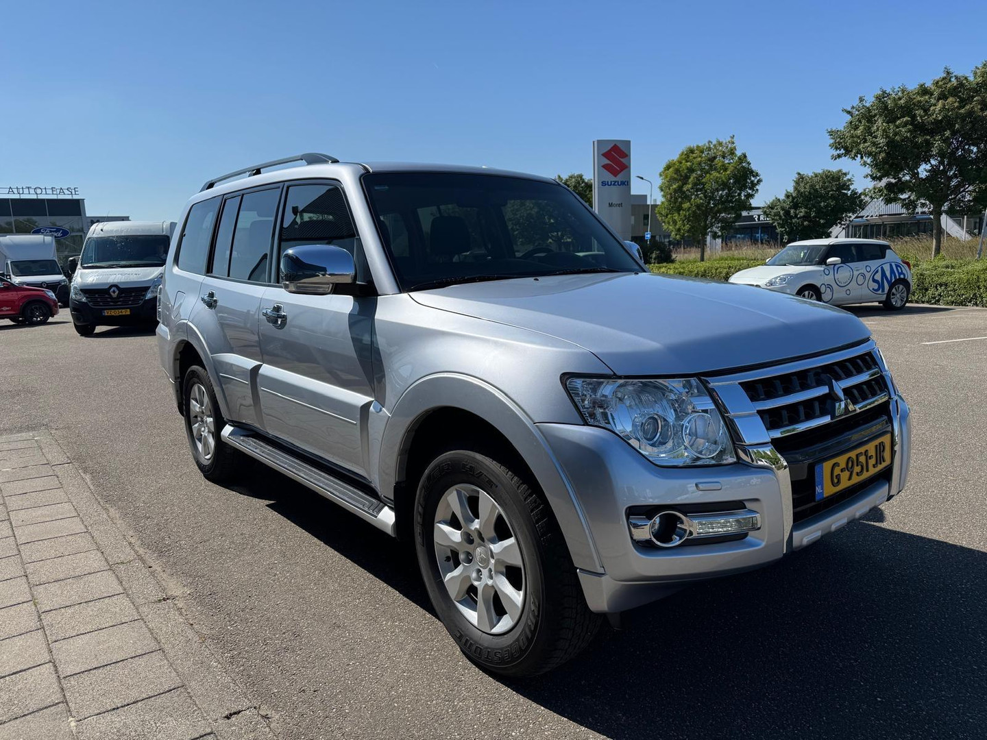 Mitsubishi Mitsubishi