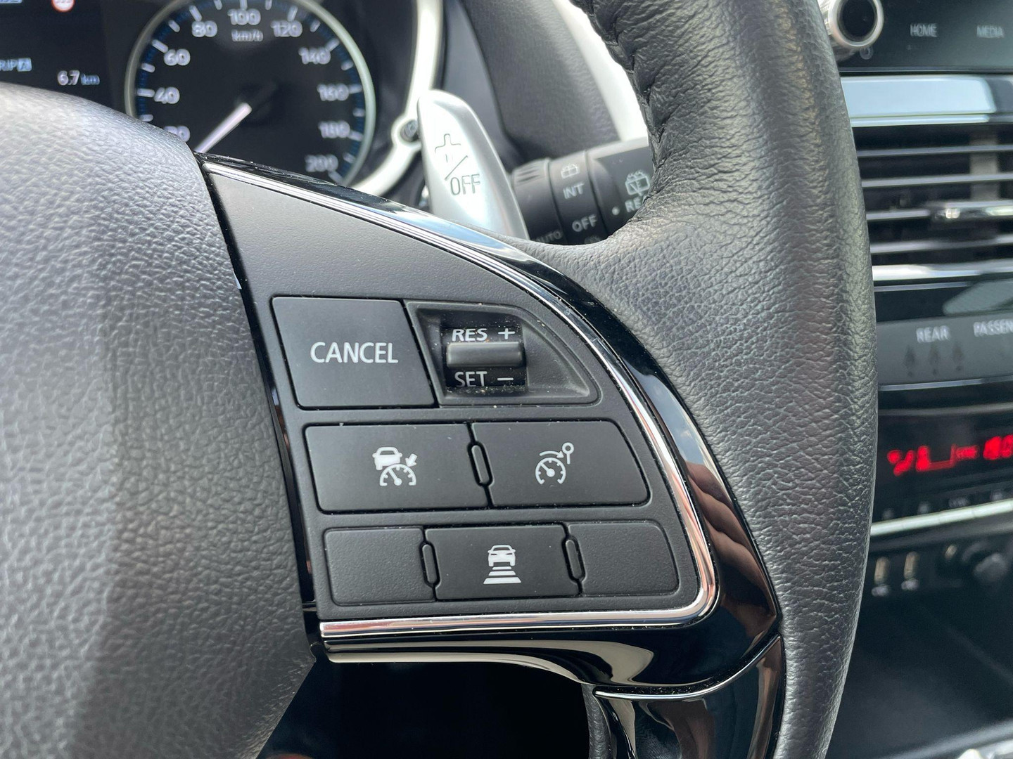 Mitsubishi Mitsubishi