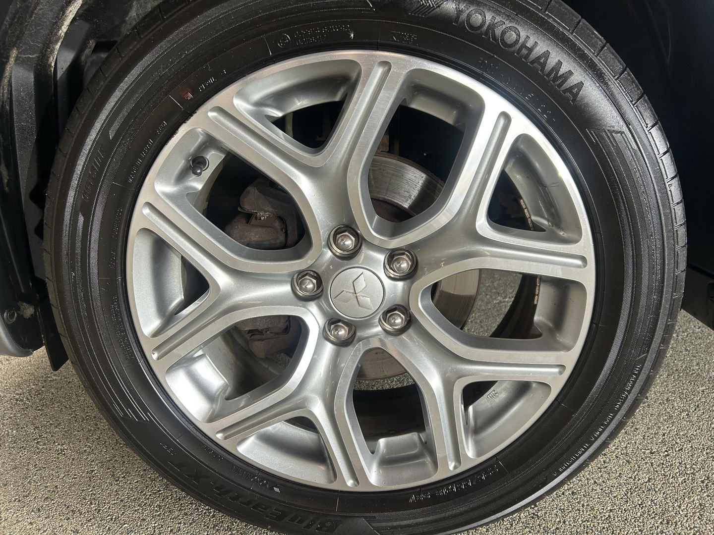 Mitsubishi Mitsubishi