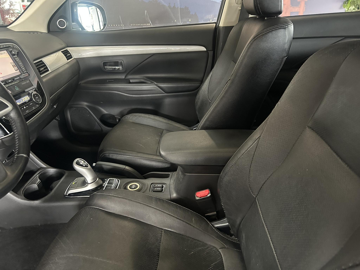 Mitsubishi Mitsubishi