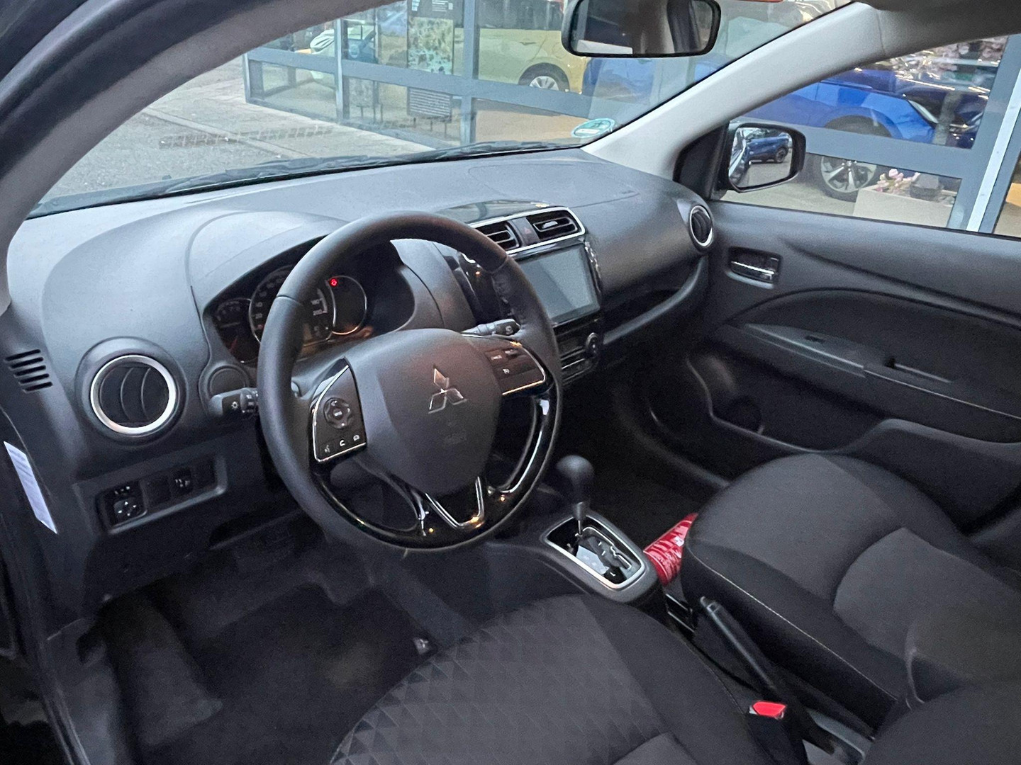 Mitsubishi Mitsubishi