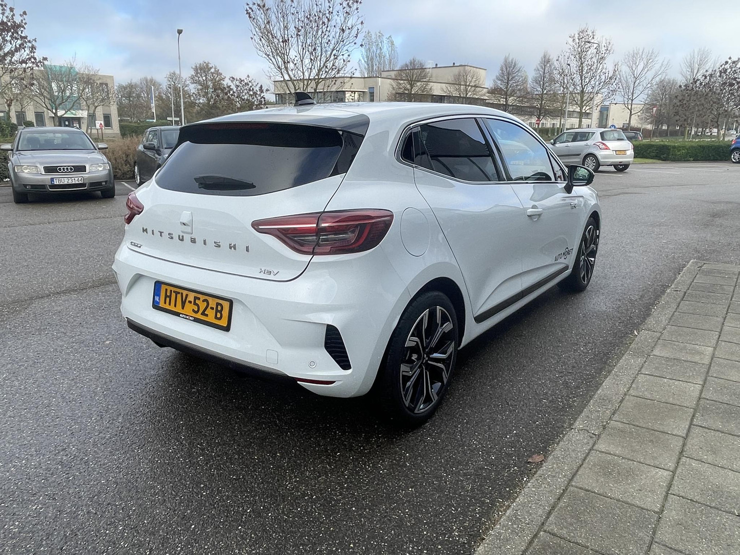 Mitsubishi Mitsubishi