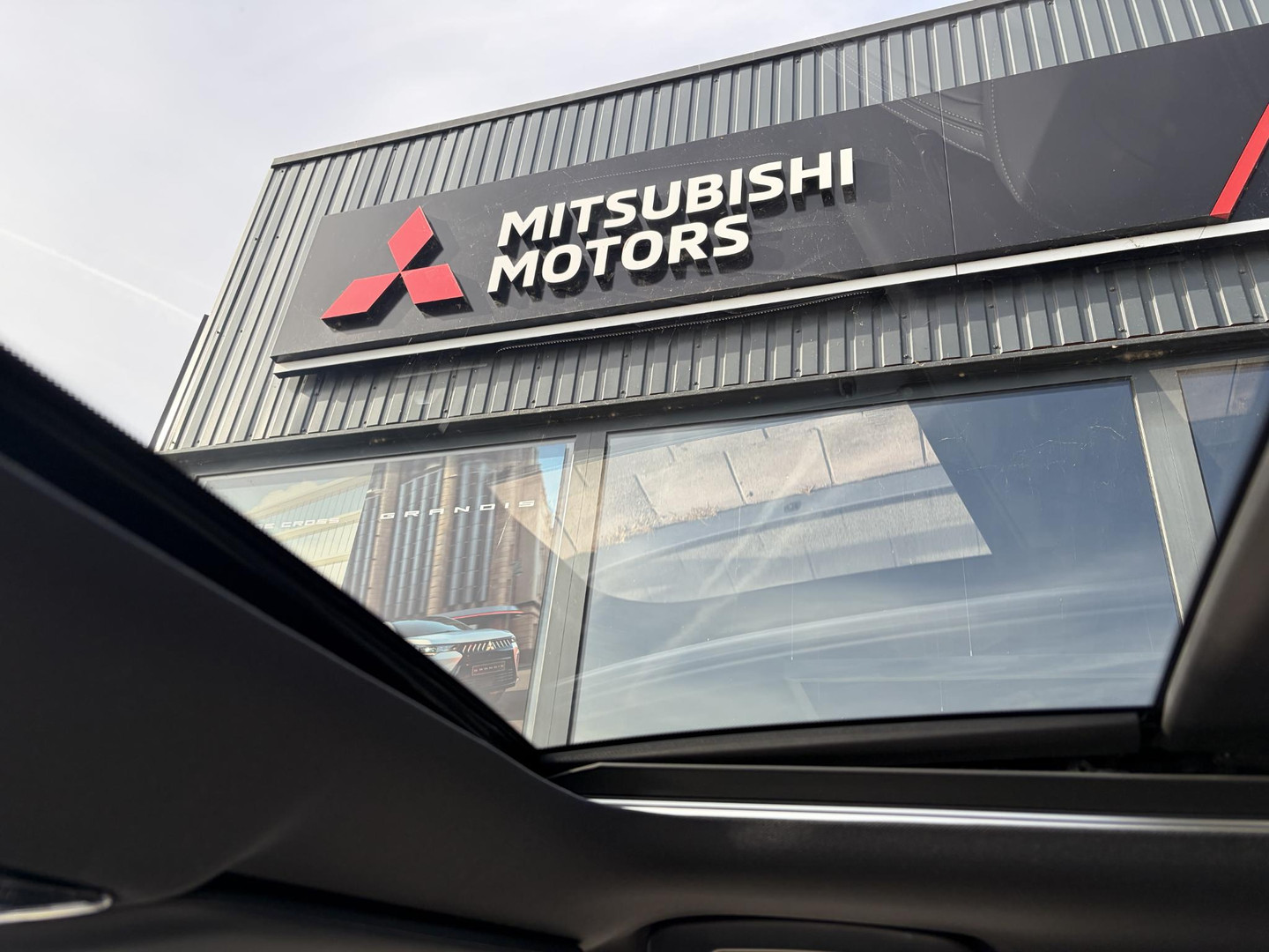 Mitsubishi Mitsubishi