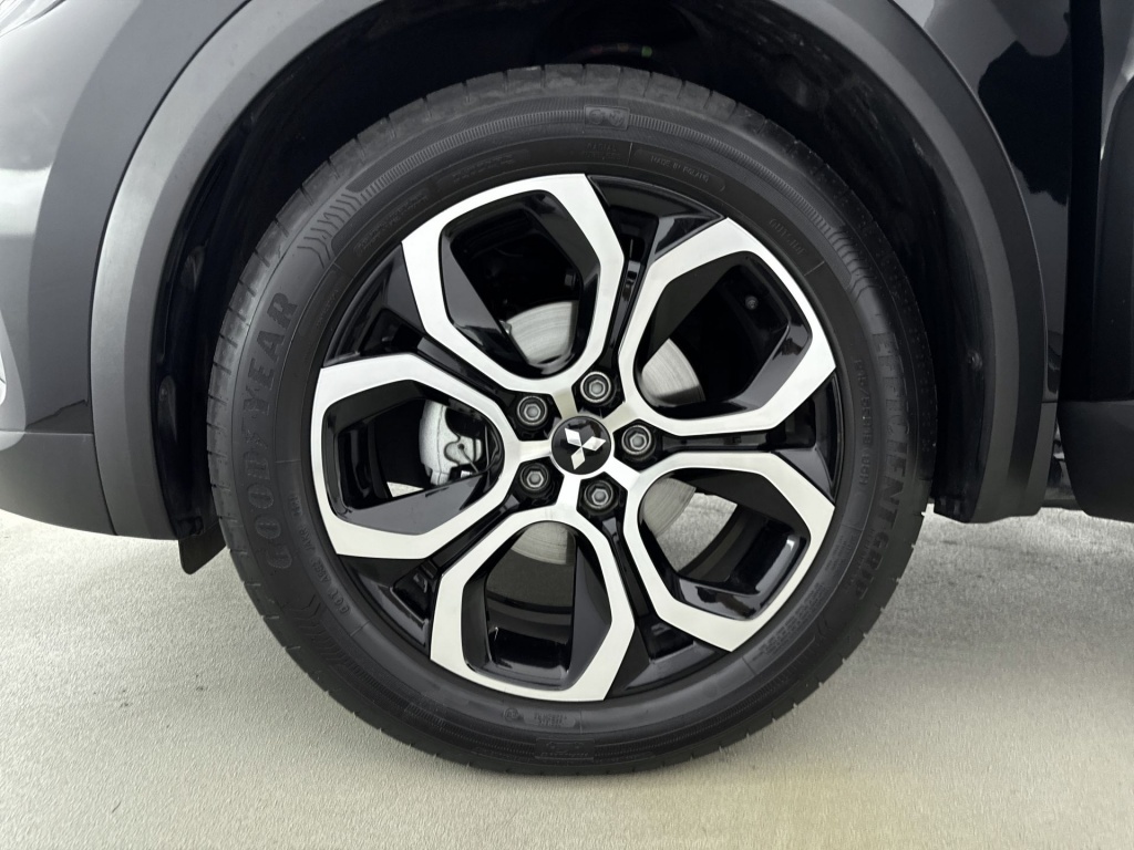 Mitsubishi Mitsubishi