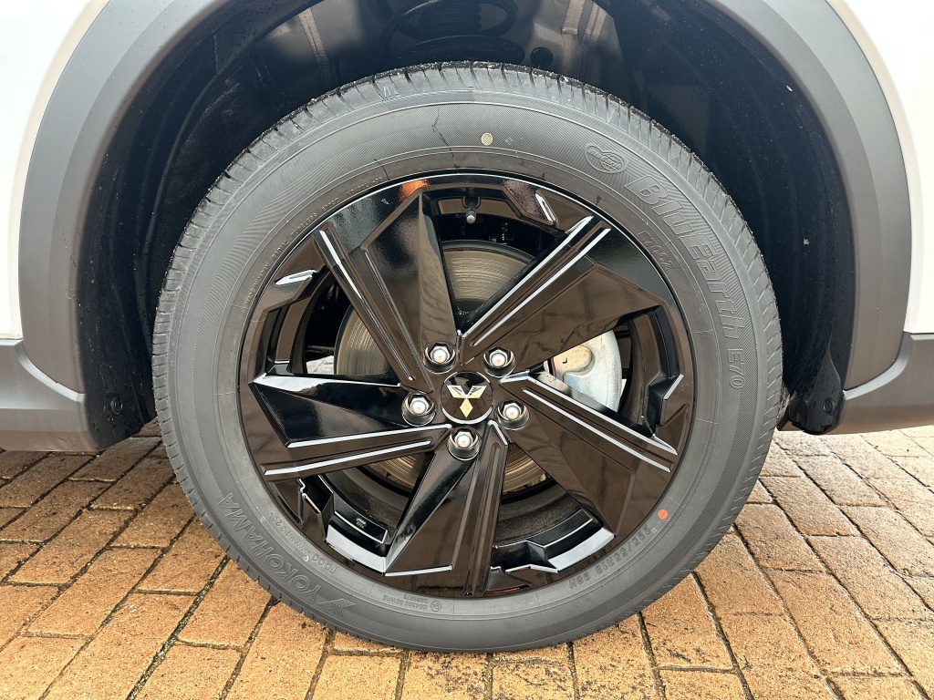 Mitsubishi Mitsubishi
