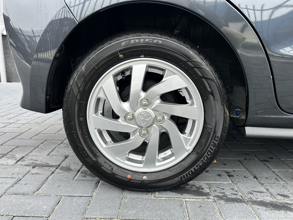 Mitsubishi Mitsubishi