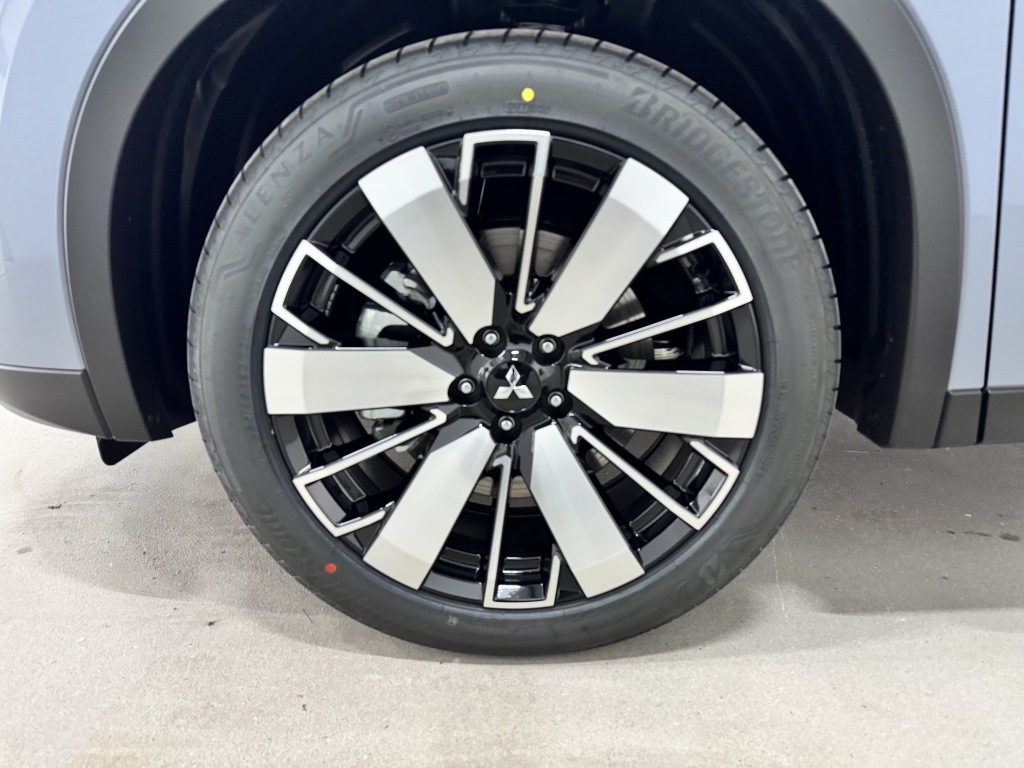 Mitsubishi Mitsubishi