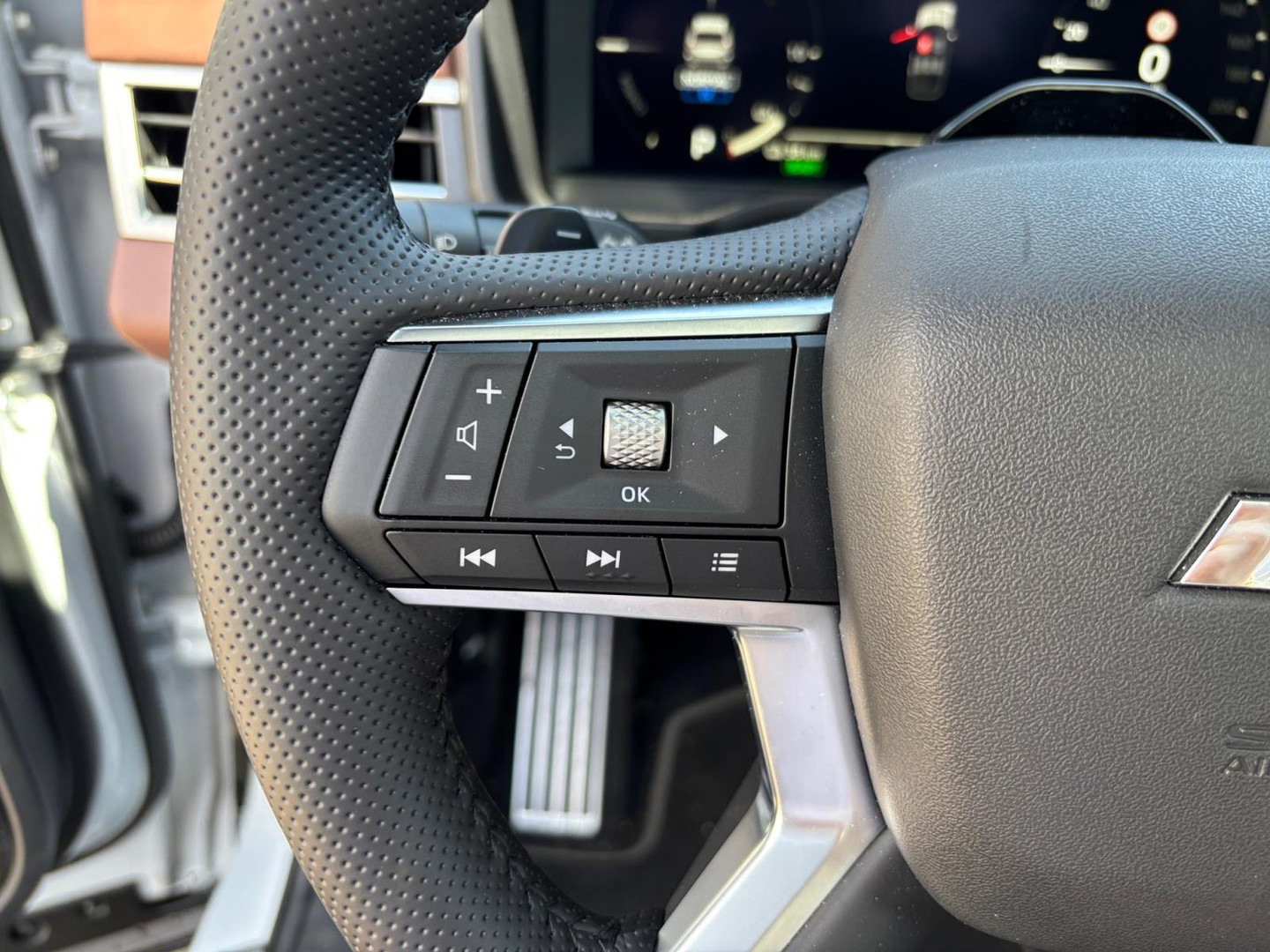 Mitsubishi Mitsubishi