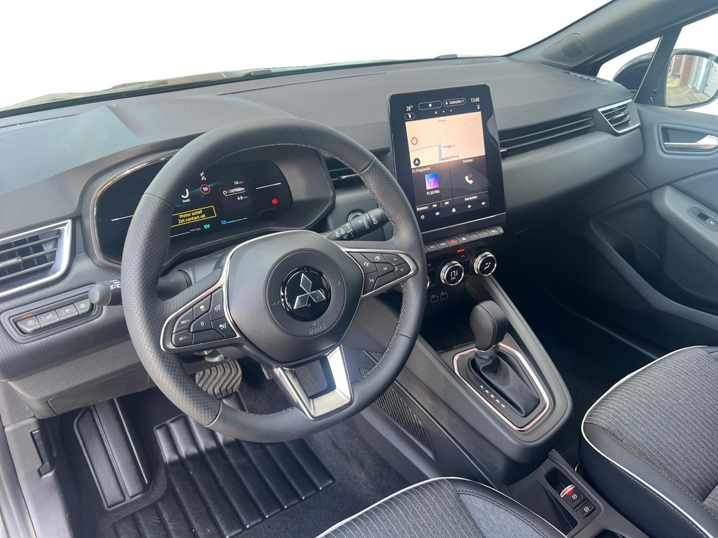 Mitsubishi Mitsubishi