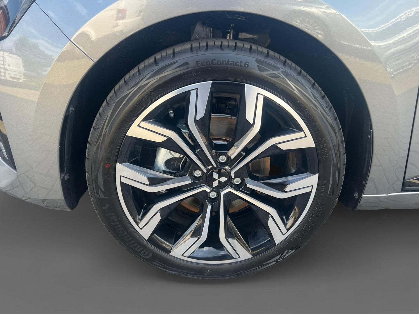 Mitsubishi Mitsubishi