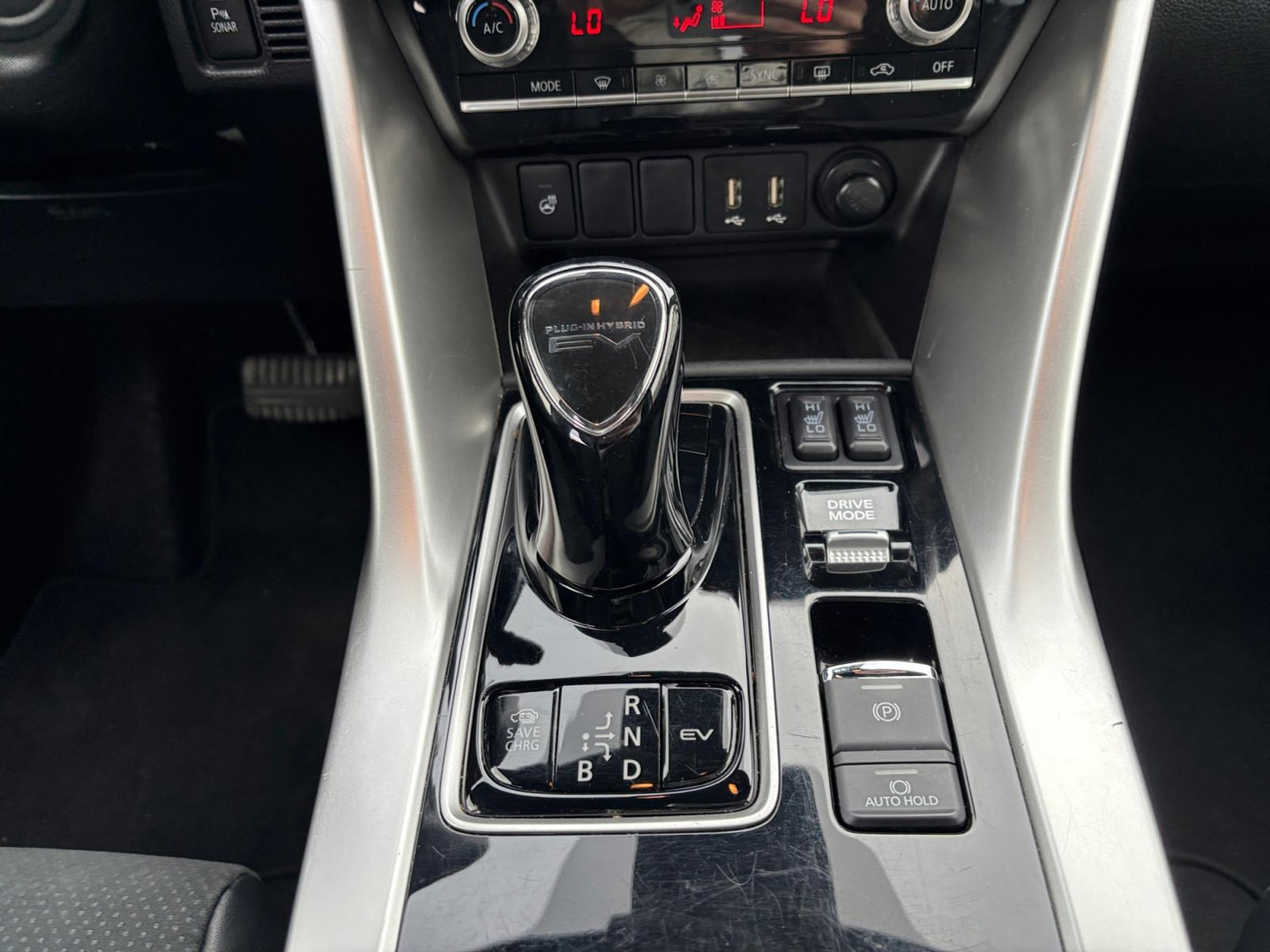 Mitsubishi Mitsubishi