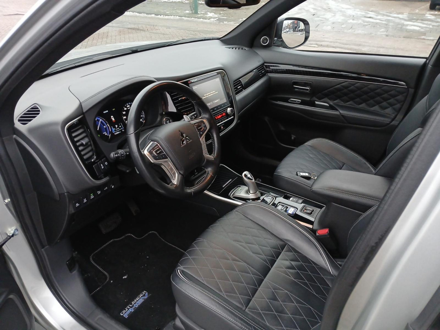 Mitsubishi Mitsubishi