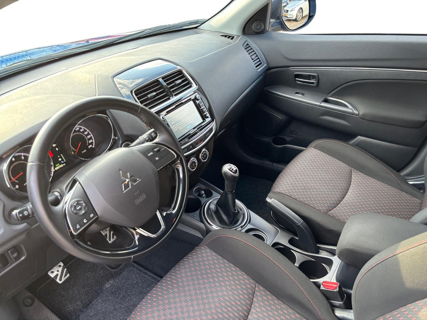 Mitsubishi Mitsubishi