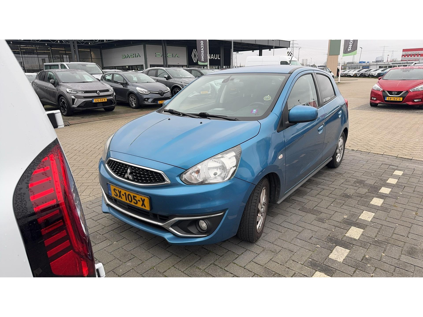 Mitsubishi Mitsubishi