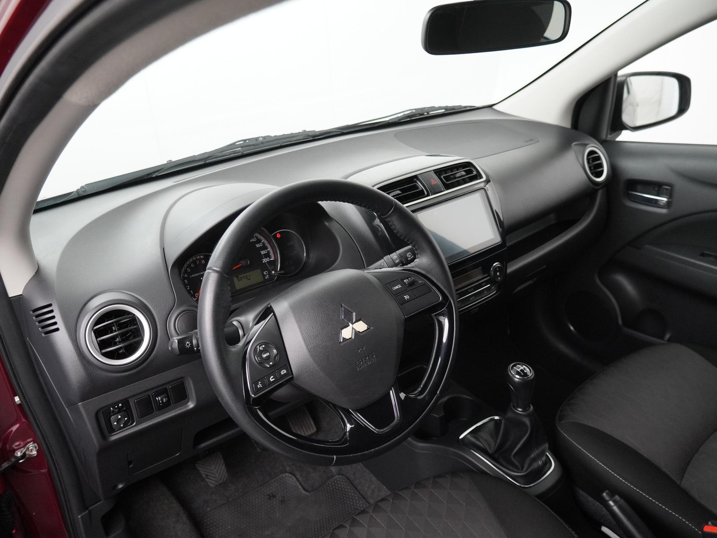 Mitsubishi Mitsubishi