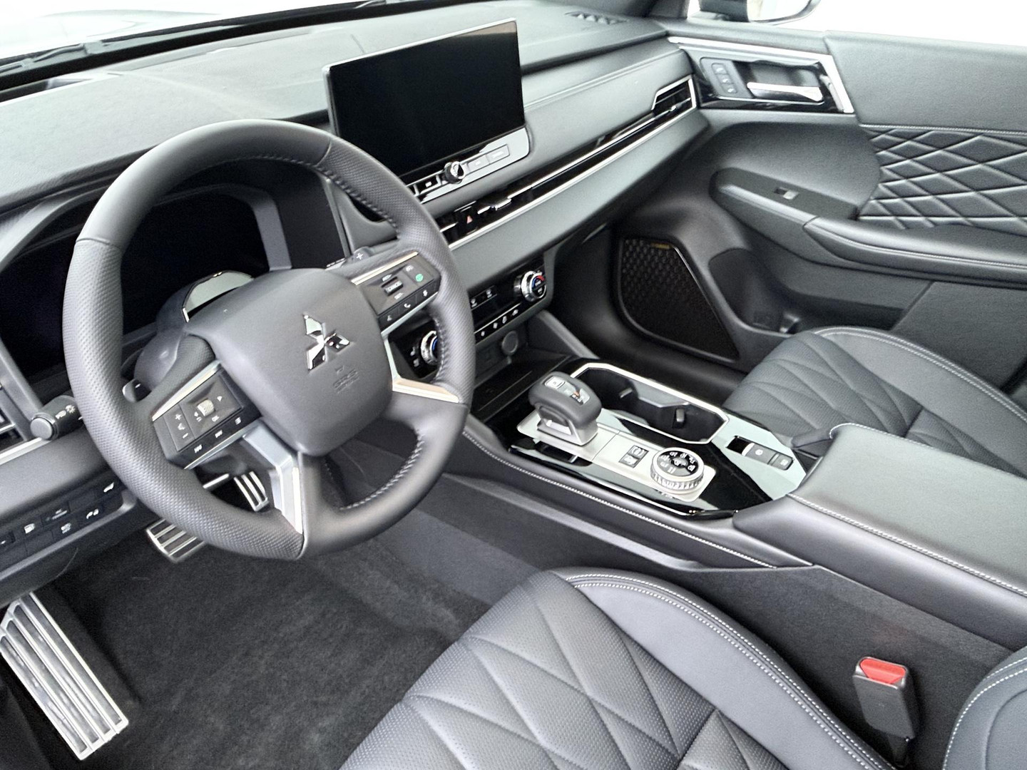 Mitsubishi Mitsubishi