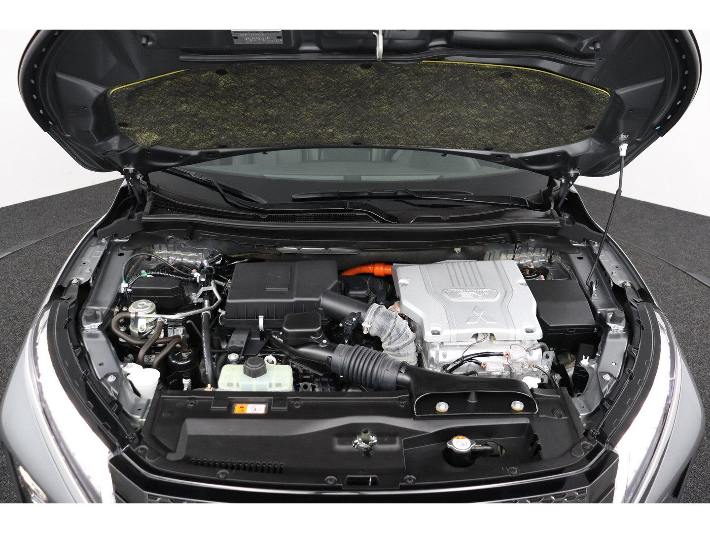 Mitsubishi Mitsubishi