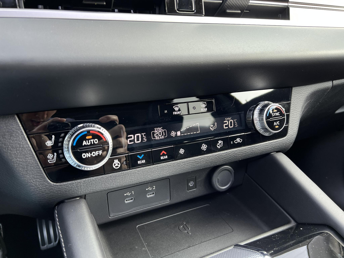 Mitsubishi Mitsubishi