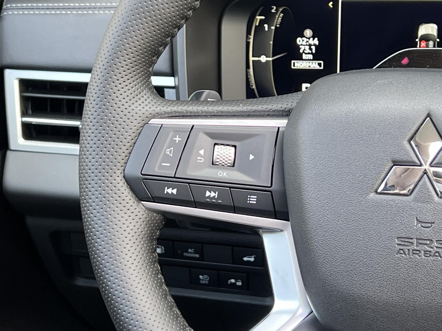Mitsubishi Mitsubishi