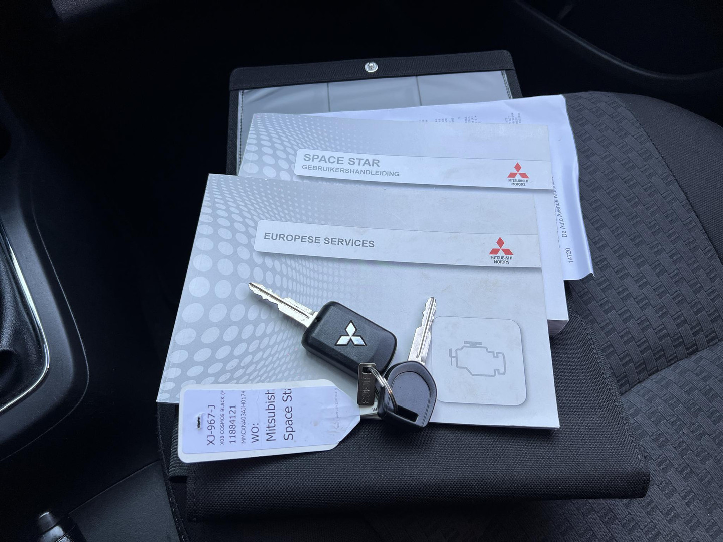 Mitsubishi Mitsubishi