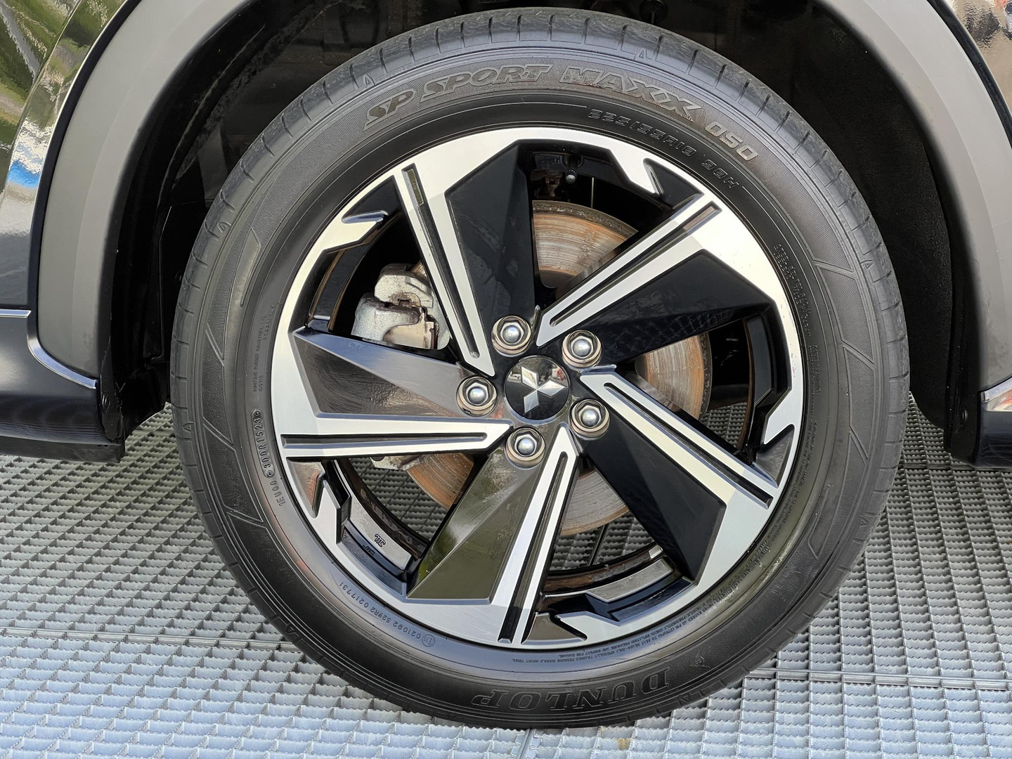 Mitsubishi Mitsubishi