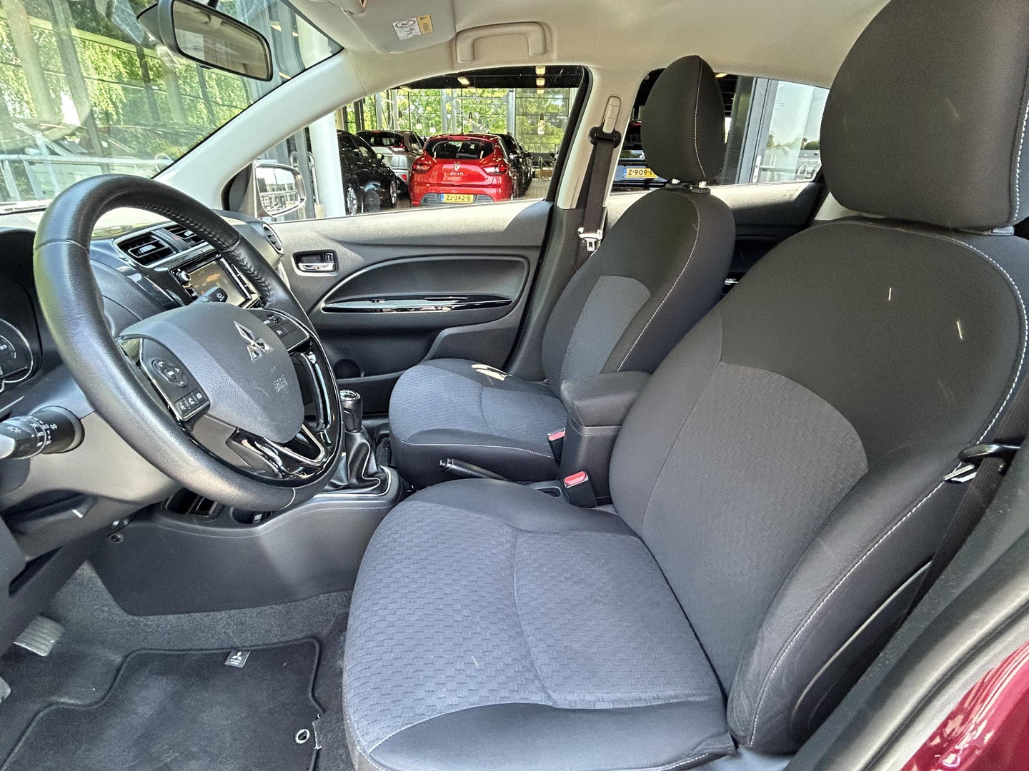 Mitsubishi Mitsubishi