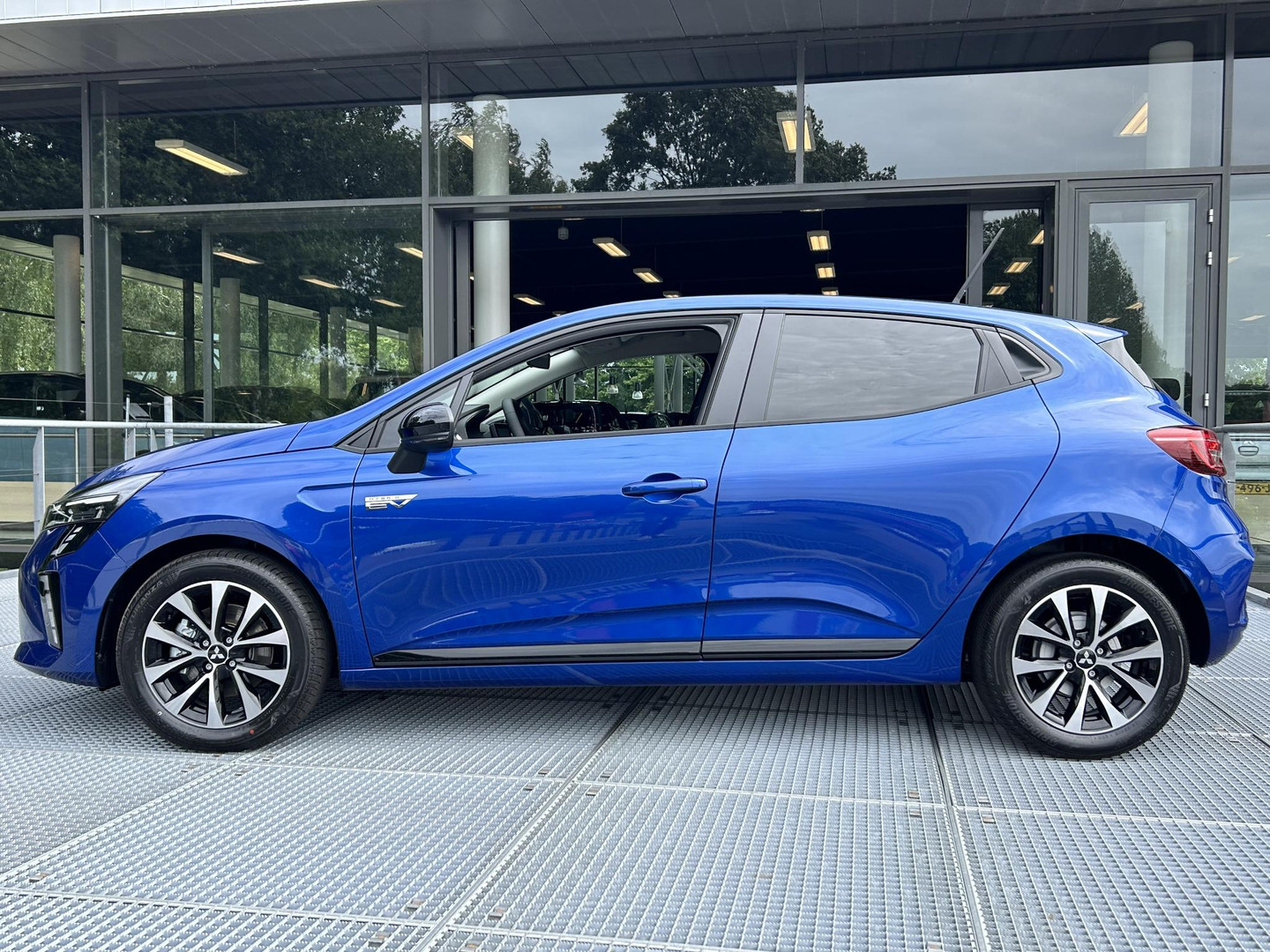 Mitsubishi Mitsubishi