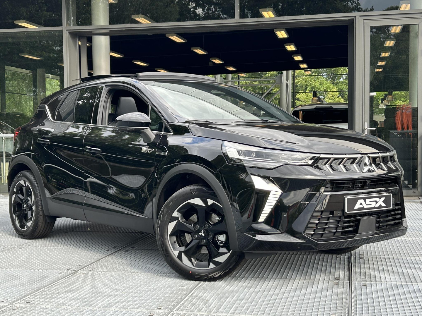 Mitsubishi Mitsubishi
