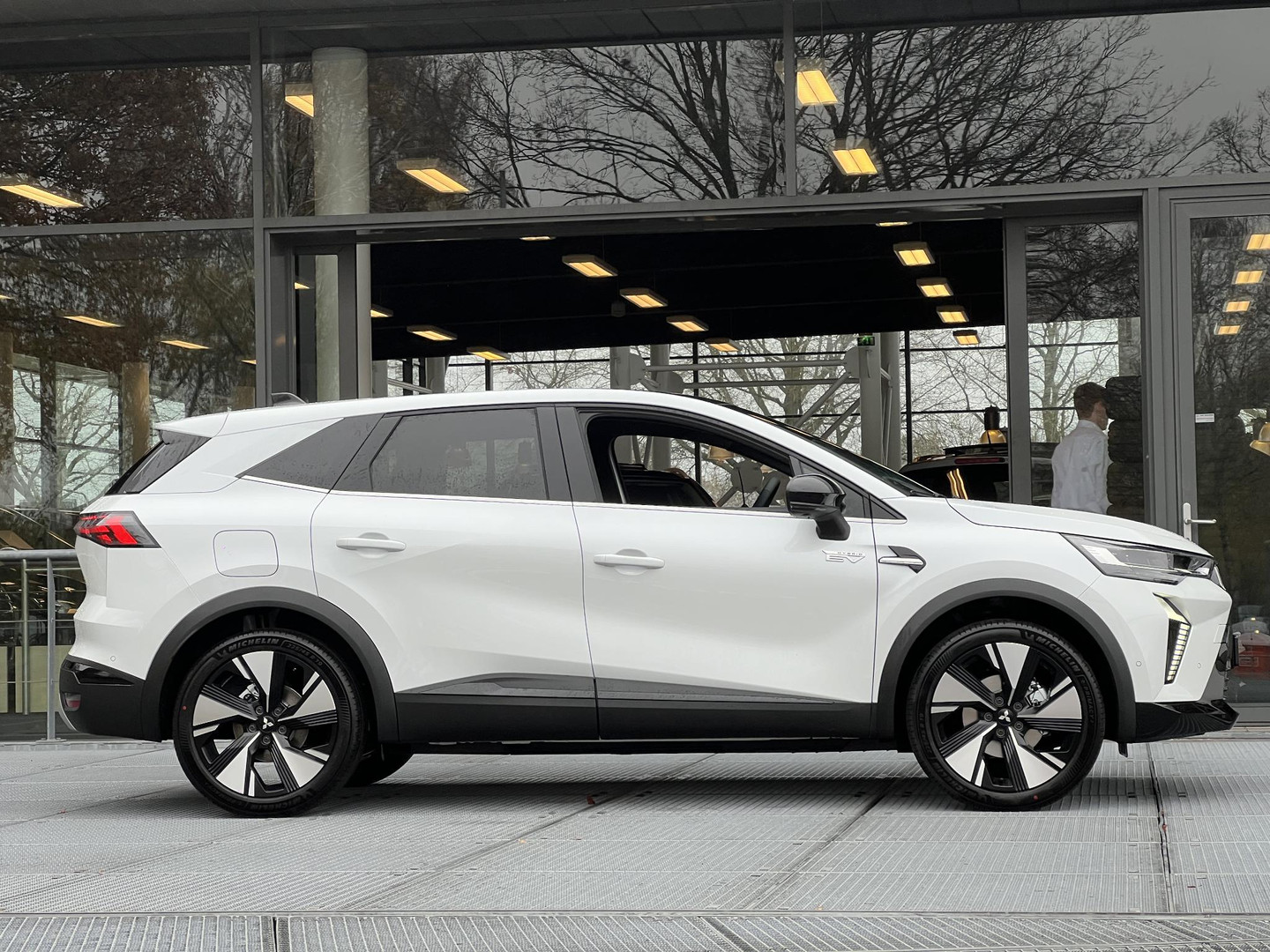 Mitsubishi Mitsubishi