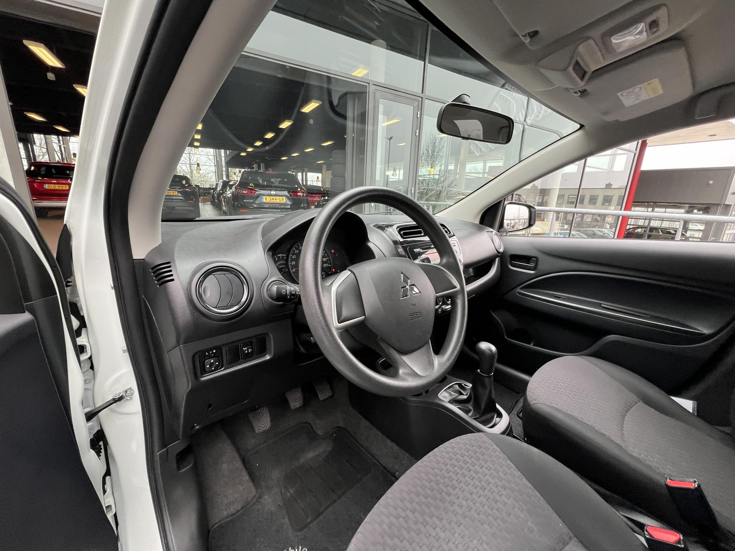 Mitsubishi Mitsubishi