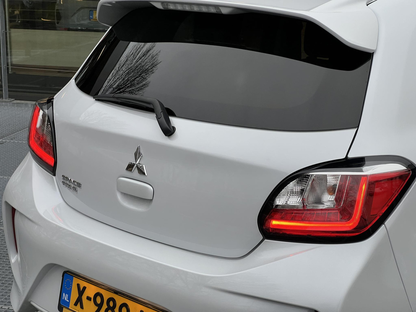 Mitsubishi Mitsubishi