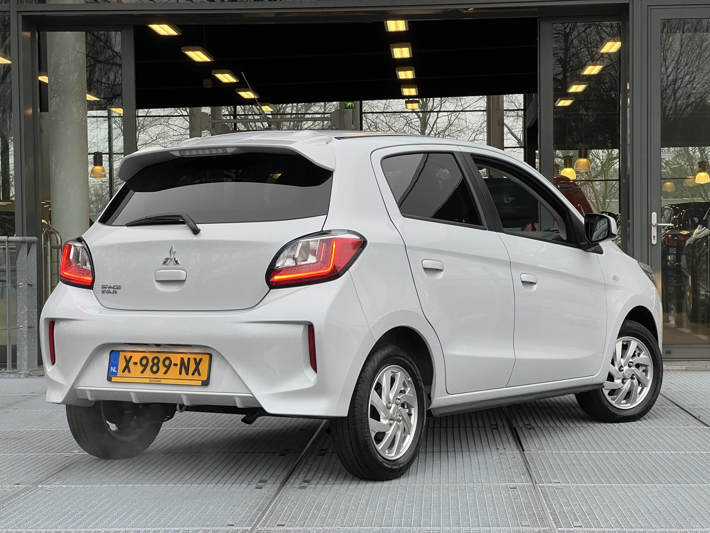 Mitsubishi Mitsubishi