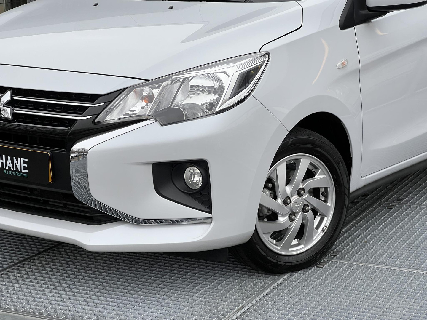 Mitsubishi Mitsubishi