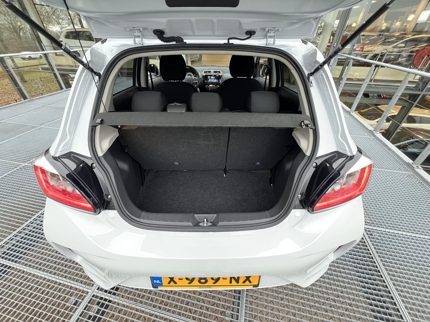 Mitsubishi Mitsubishi