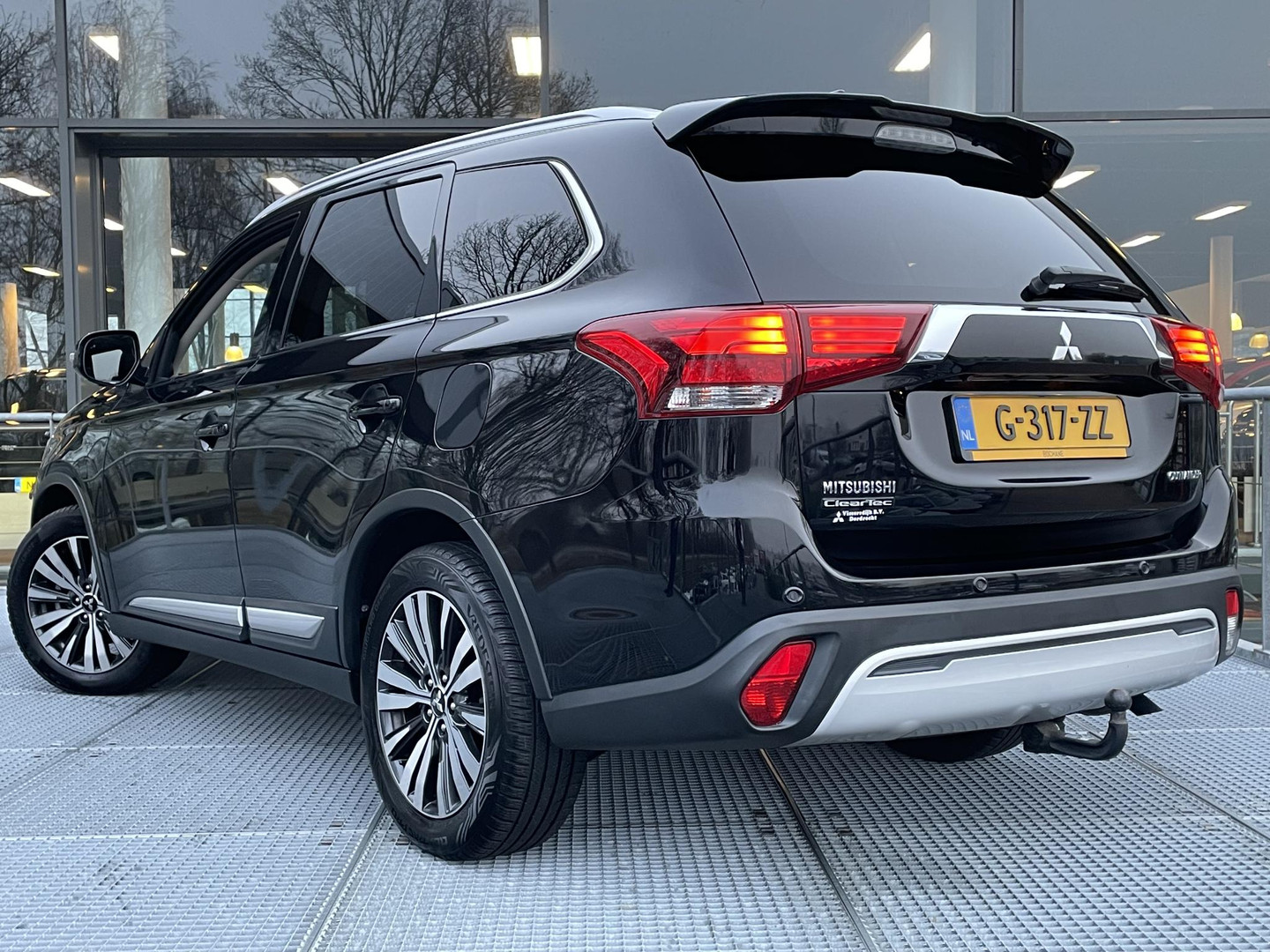 Mitsubishi Mitsubishi