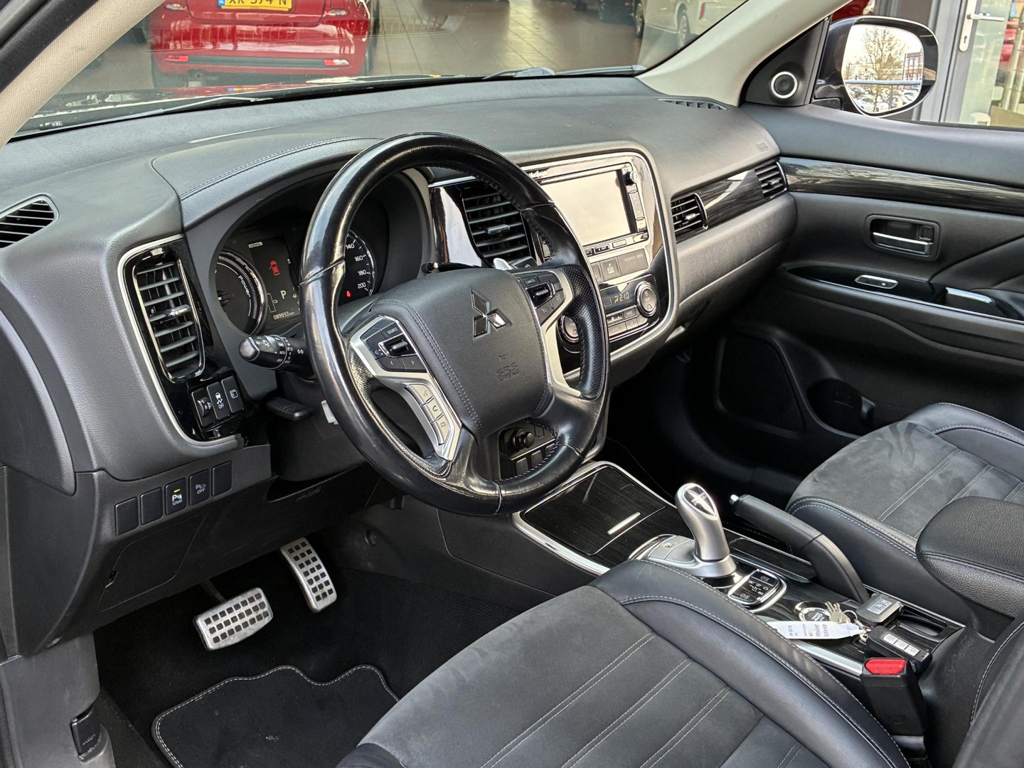 Mitsubishi Mitsubishi