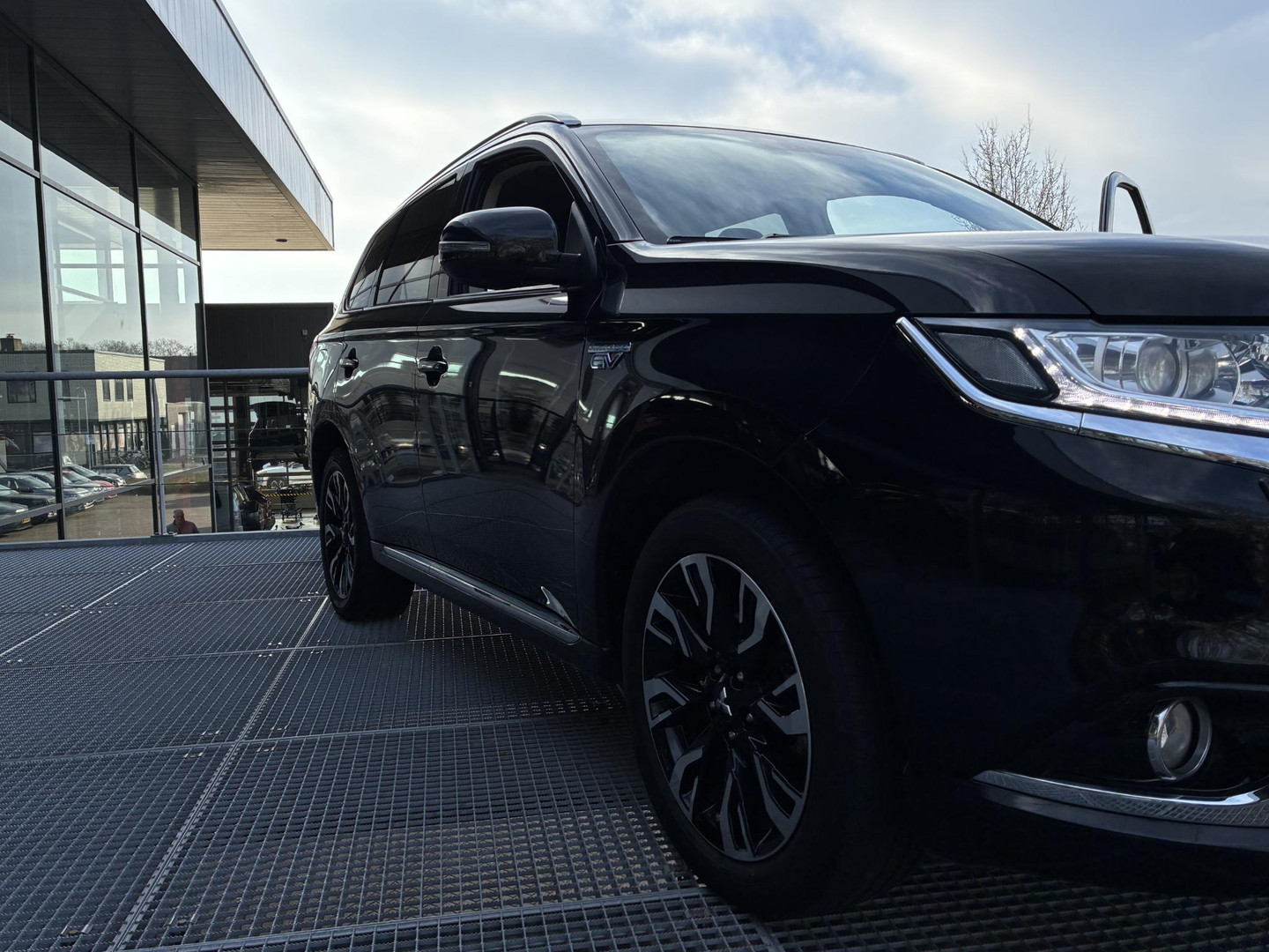 Mitsubishi Mitsubishi