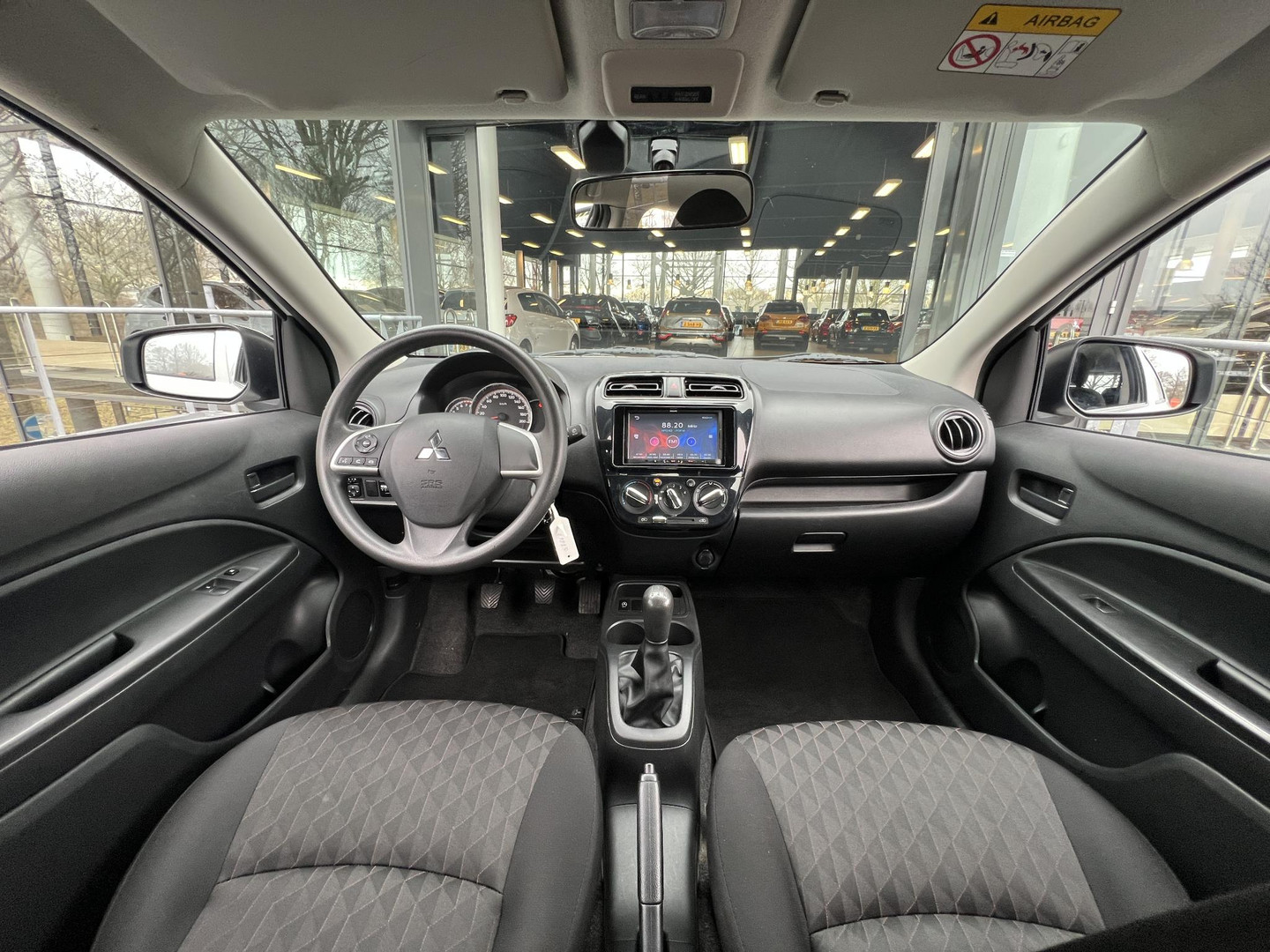 Mitsubishi Mitsubishi