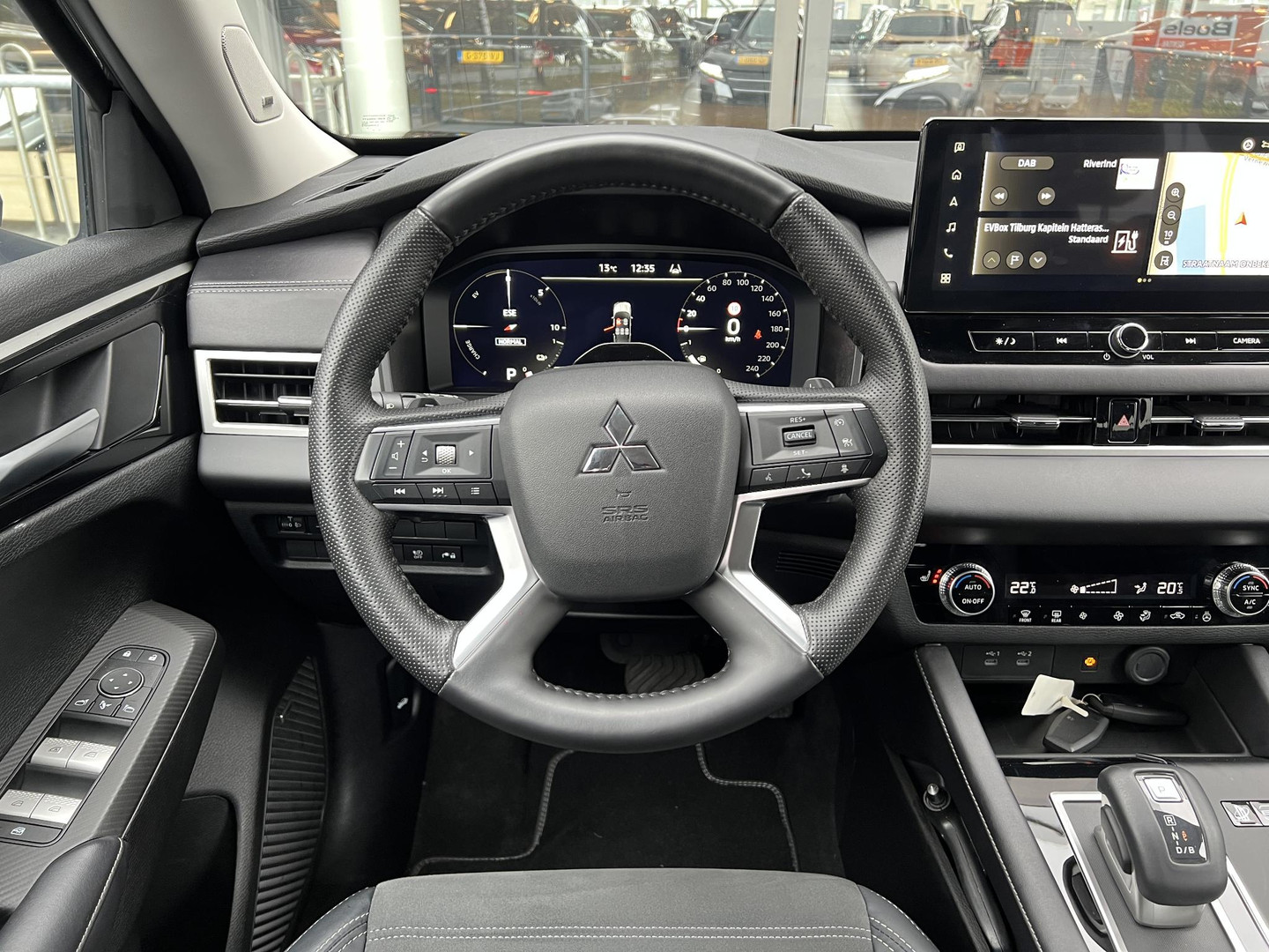 Mitsubishi Mitsubishi