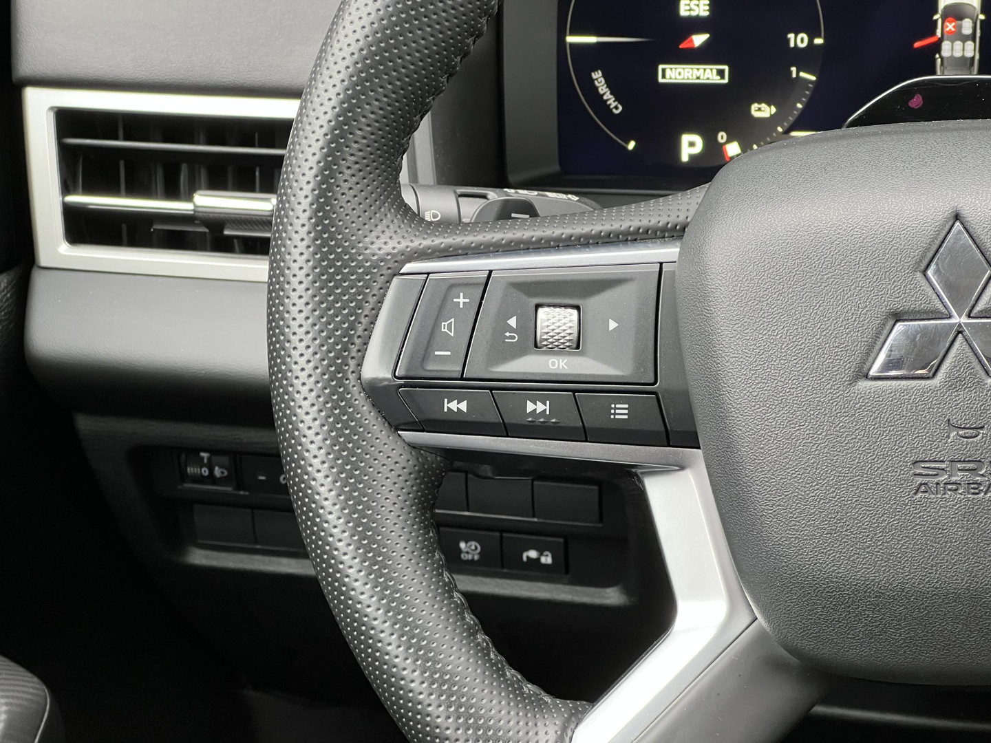 Mitsubishi Mitsubishi