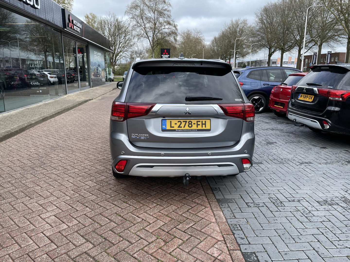 Mitsubishi Mitsubishi