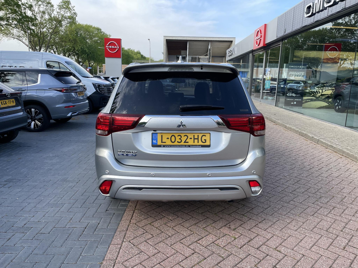 Mitsubishi Mitsubishi