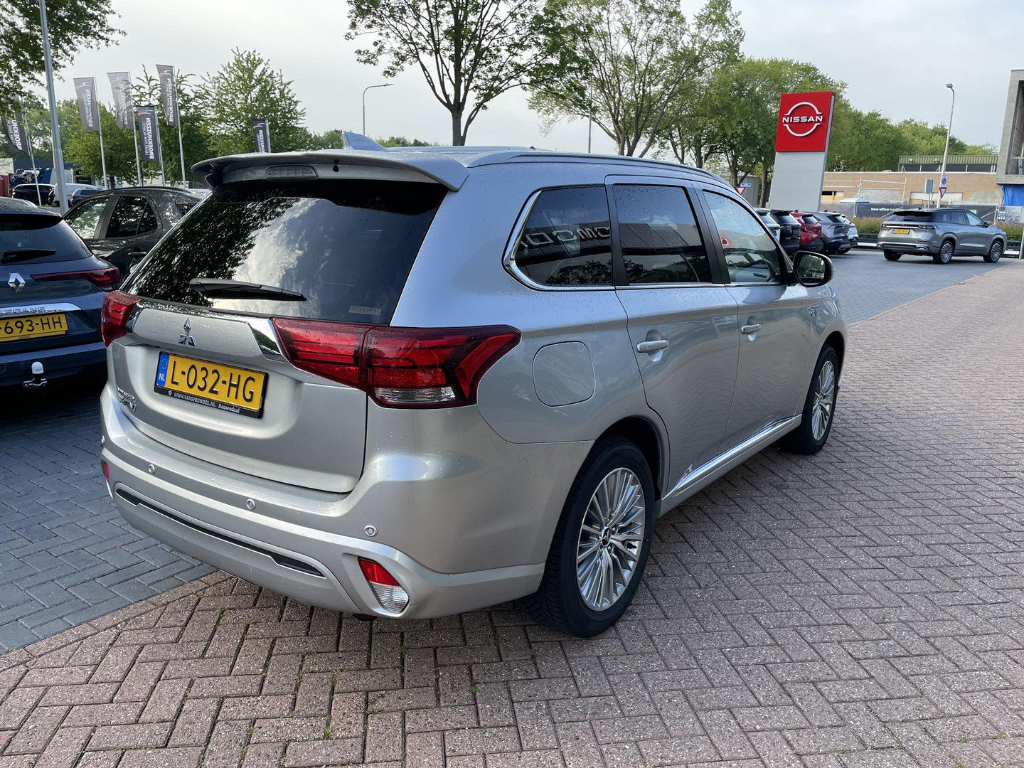 Mitsubishi Mitsubishi