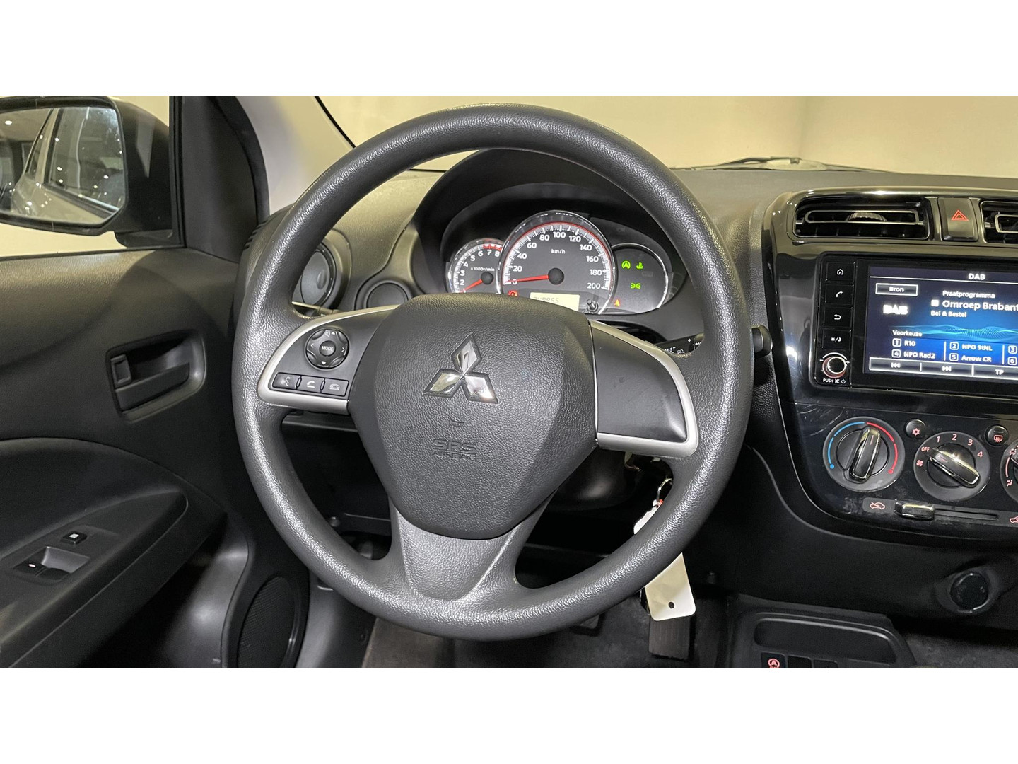 Mitsubishi Mitsubishi