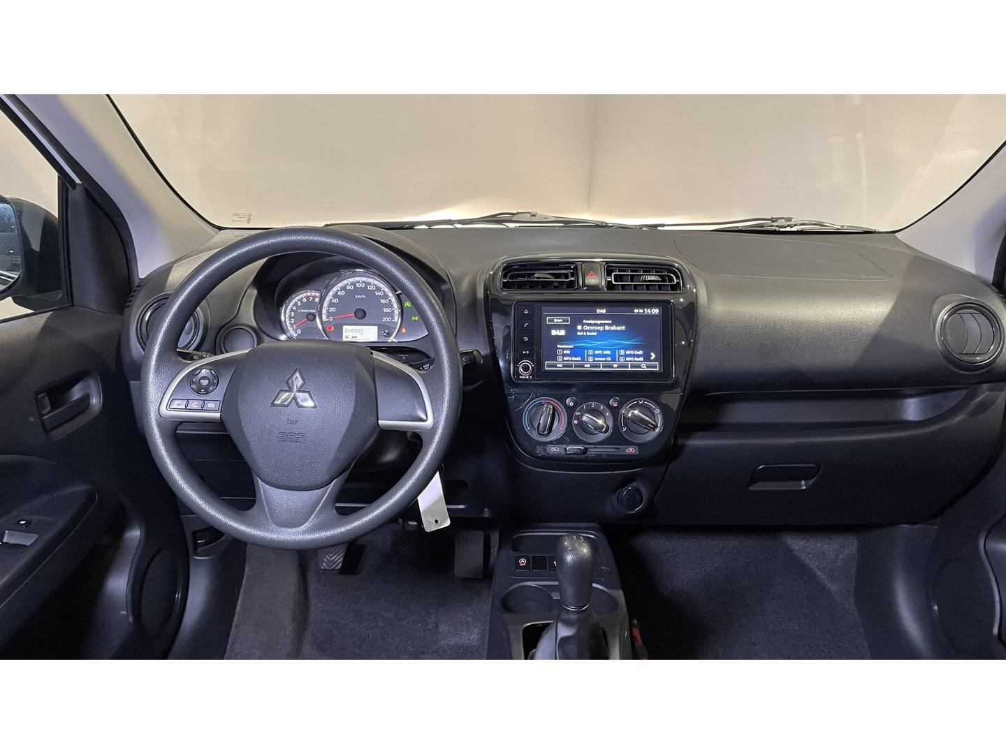 Mitsubishi Mitsubishi