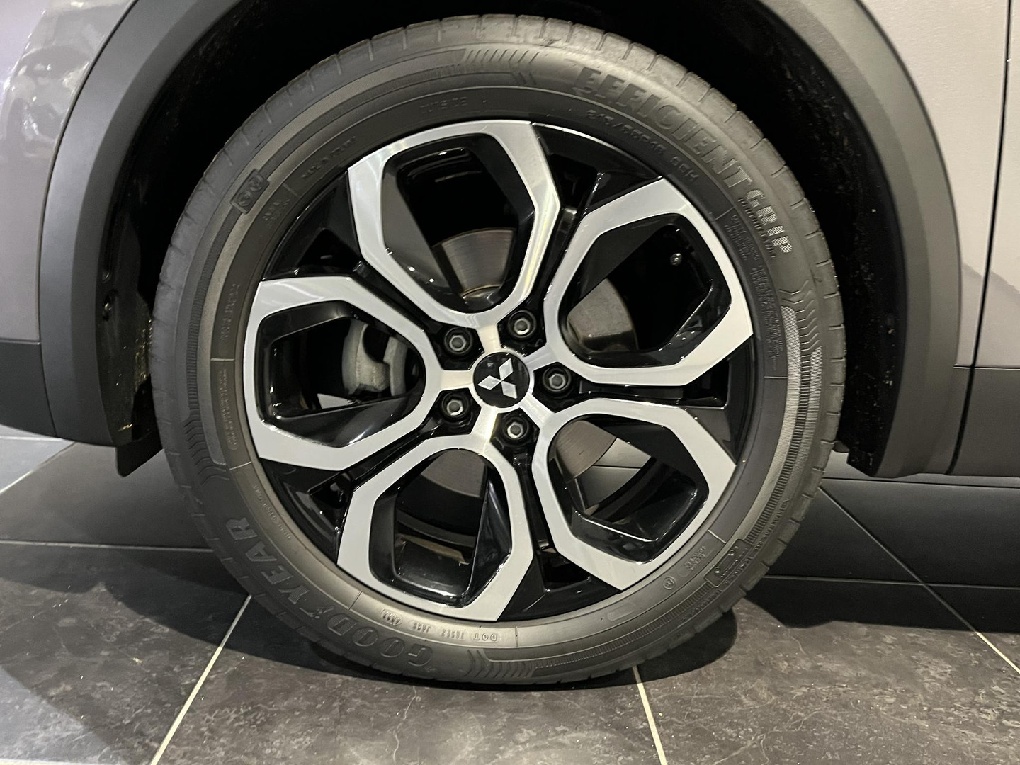 Mitsubishi Mitsubishi