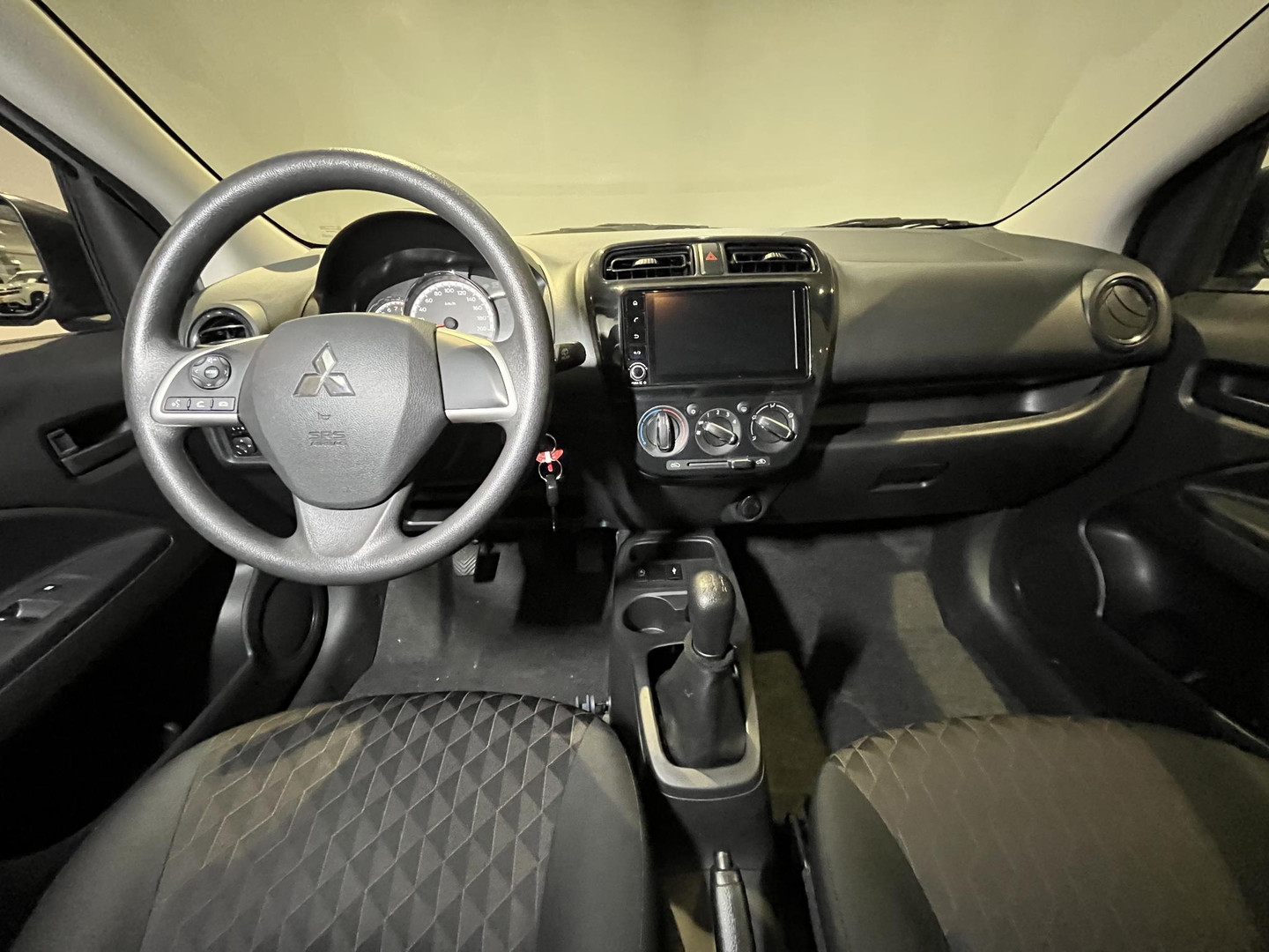 Mitsubishi Mitsubishi