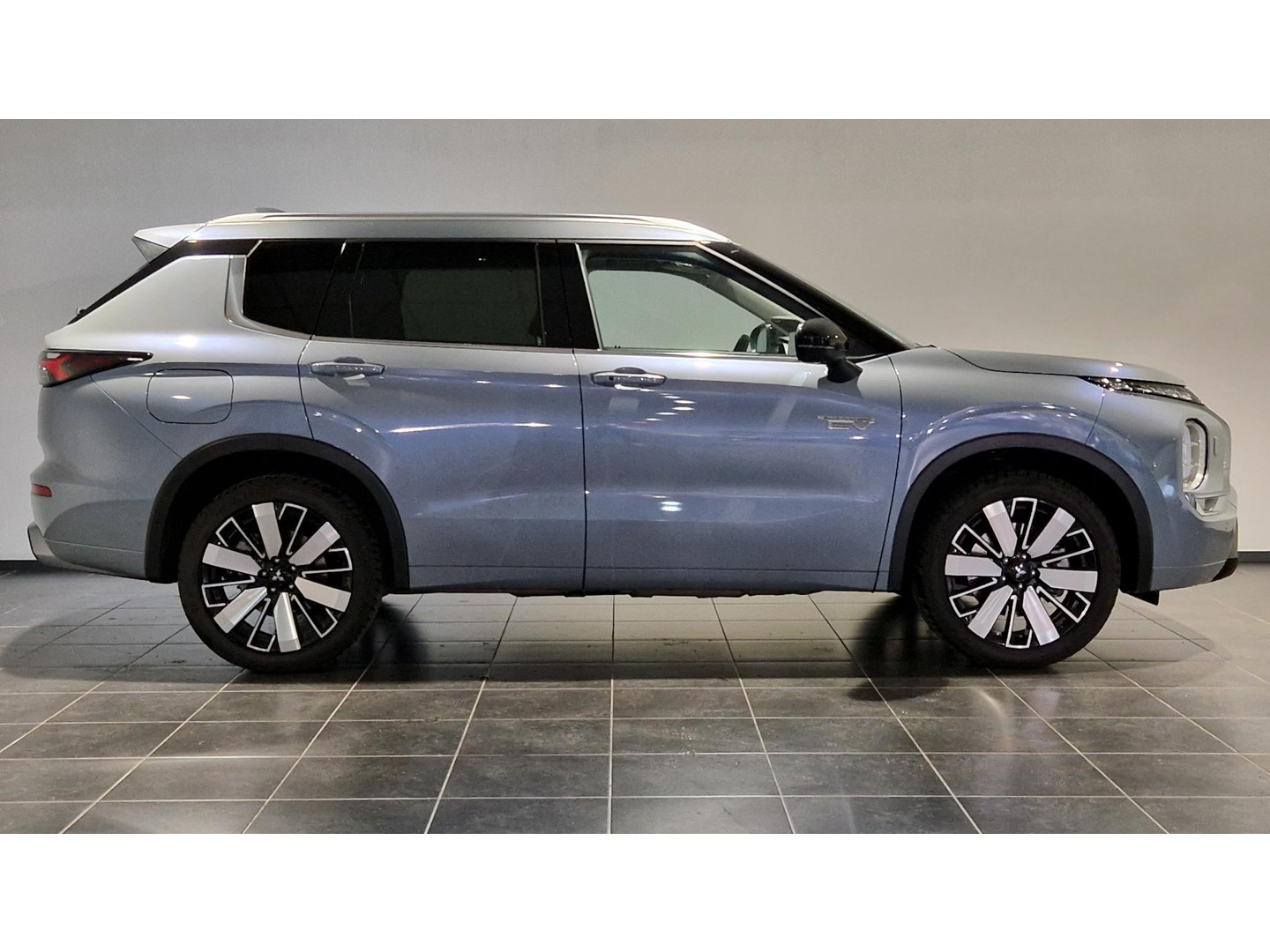 Mitsubishi Mitsubishi
