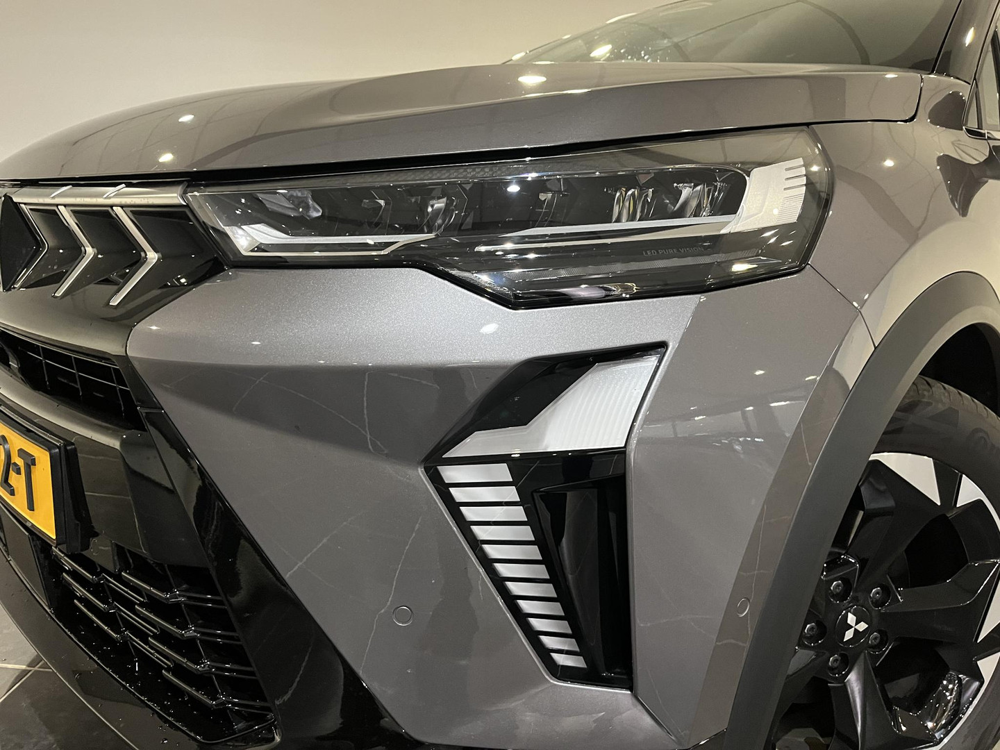 Mitsubishi Mitsubishi